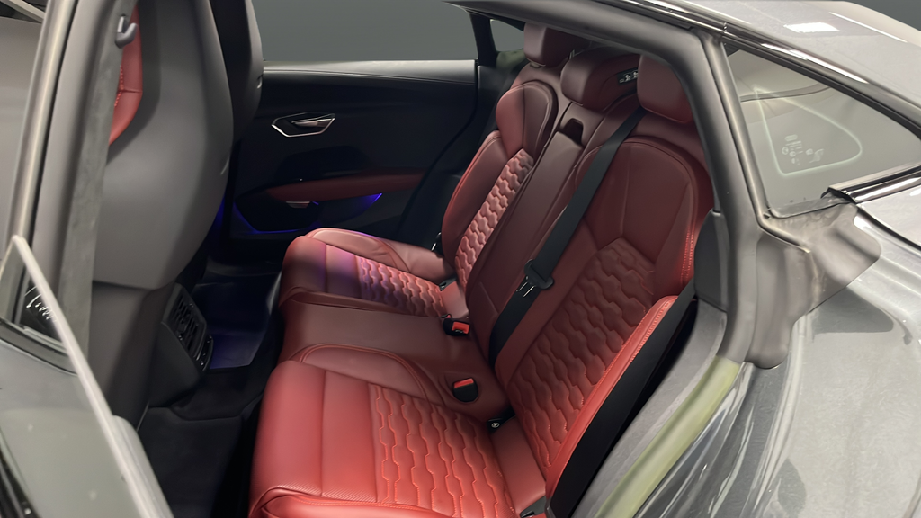 2023 Audi RS e-tron GT Base quattro