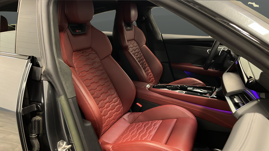 2023 Audi RS e-tron GT Base quattro