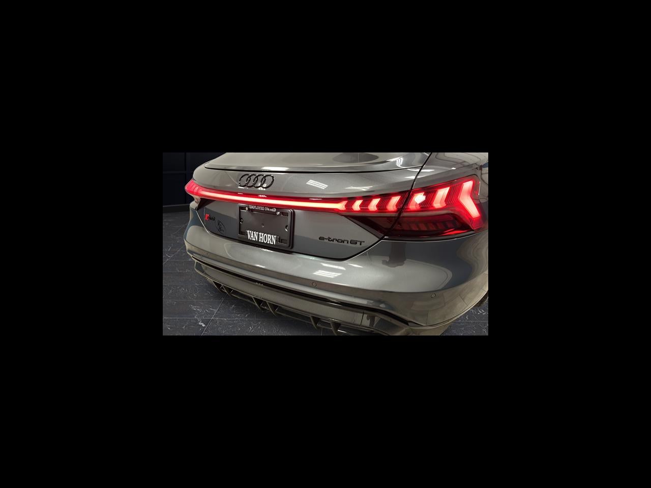 2023 Audi RS e-tron GT Base quattro