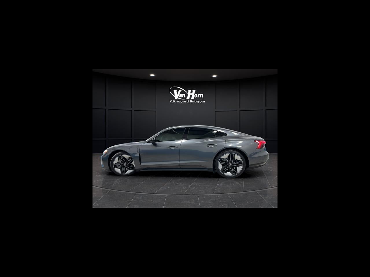 2023 Audi RS e-tron GT Base quattro
