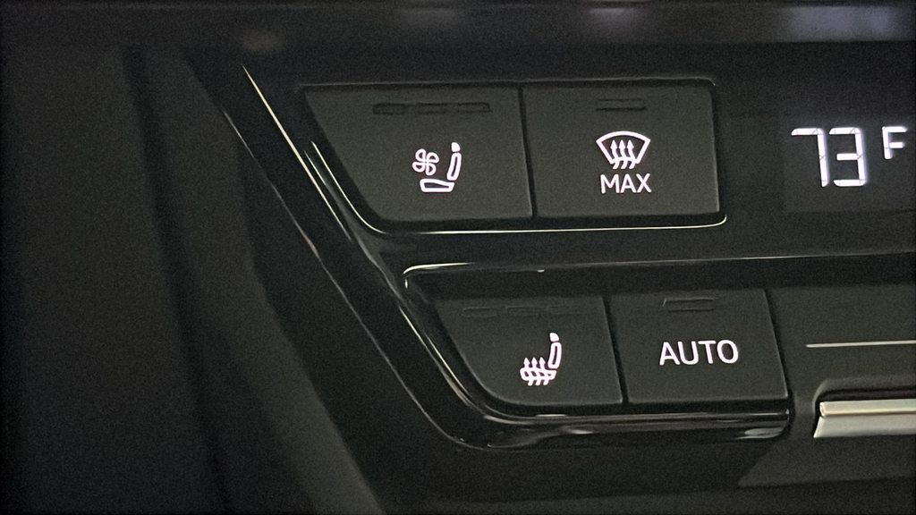 2023 Audi e-tron GT Premium Plus quattro