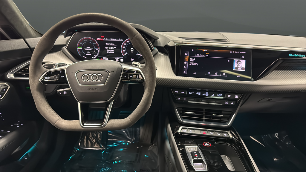 2024 Audi e-tron GT Prestige quattro