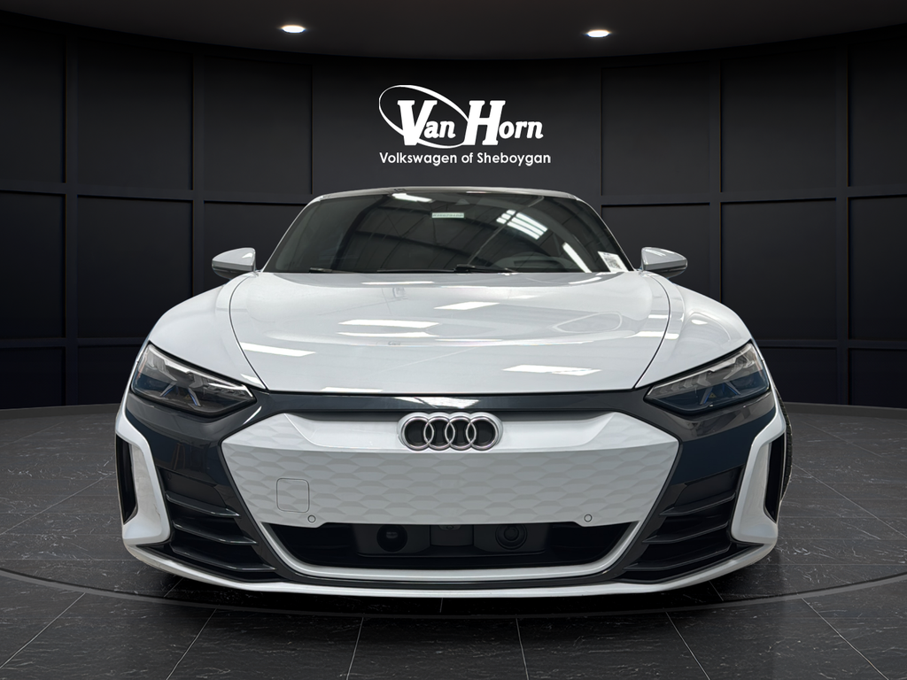 2024 Audi e-tron GT Prestige quattro