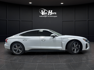 2024 Audi e-tron GT Prestige quattro