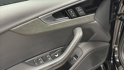 2023 Audi A4 45 S line Premium Plus quattro