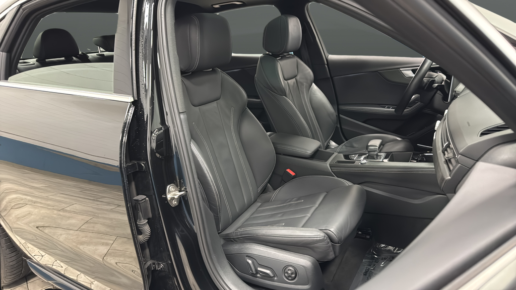 2023 Audi A4 45 S line Premium Plus quattro