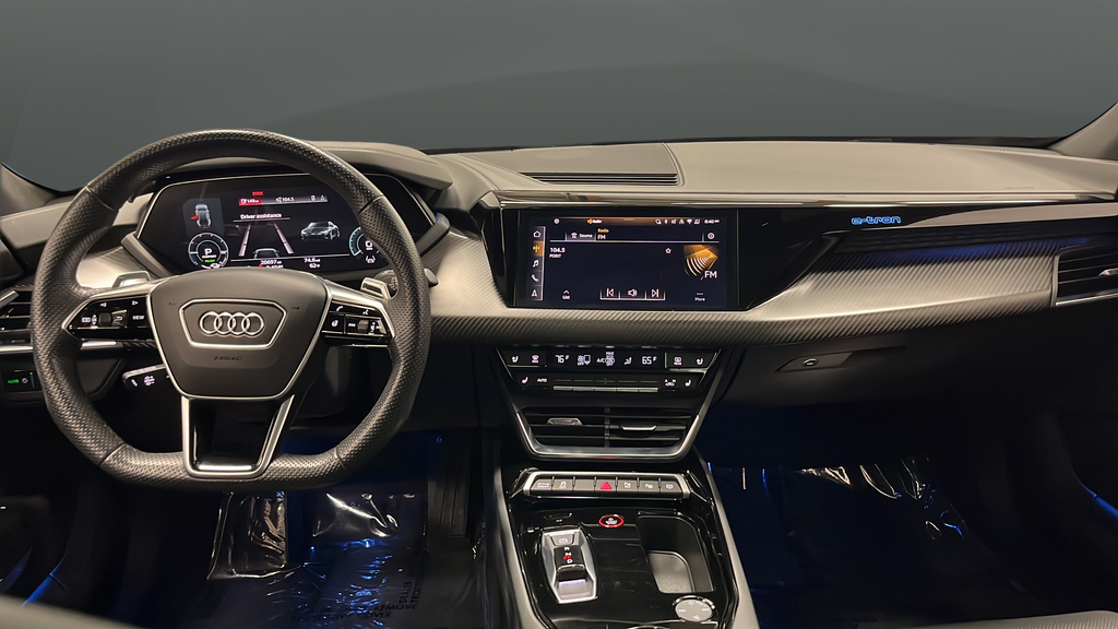 2022 Audi e-tron GT Prestige quattro