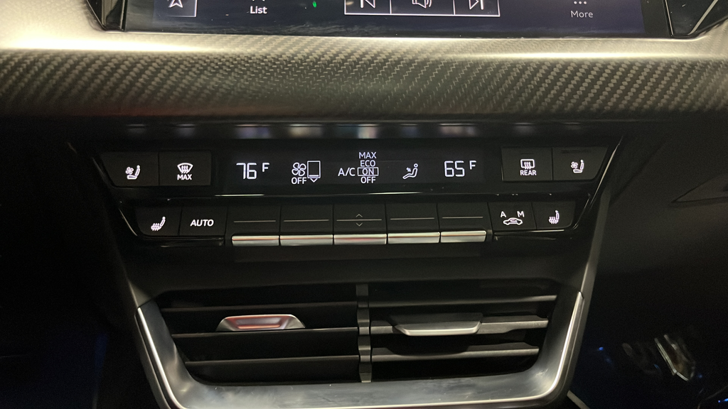 2022 Audi e-tron GT Prestige quattro