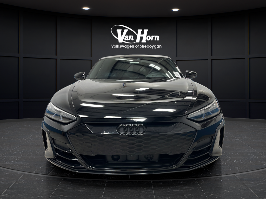 2022 Audi e-tron GT Prestige quattro