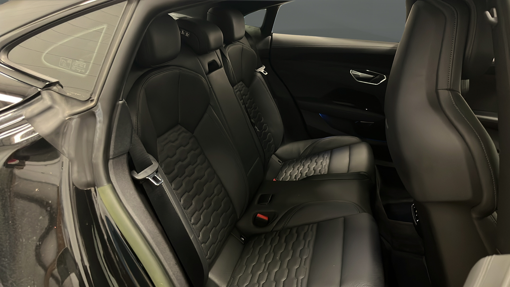 2022 Audi e-tron GT Prestige quattro