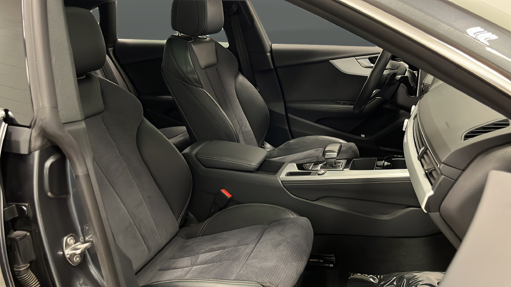 2023 Audi A5 Sportback 45 S line Premium Plus quattro
