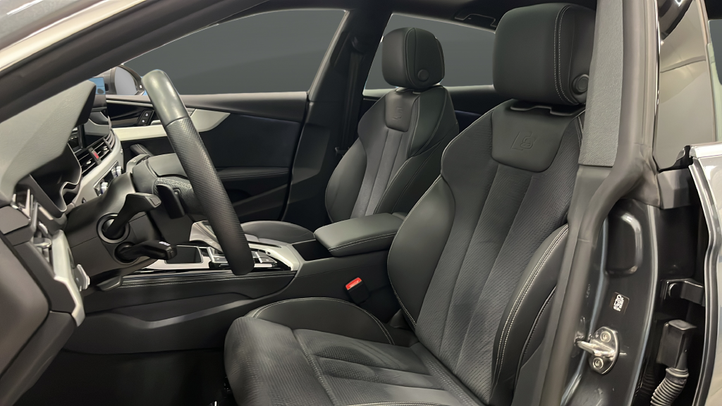 2024 Audi A5 Sportback 45 S line Premium Plus quattro