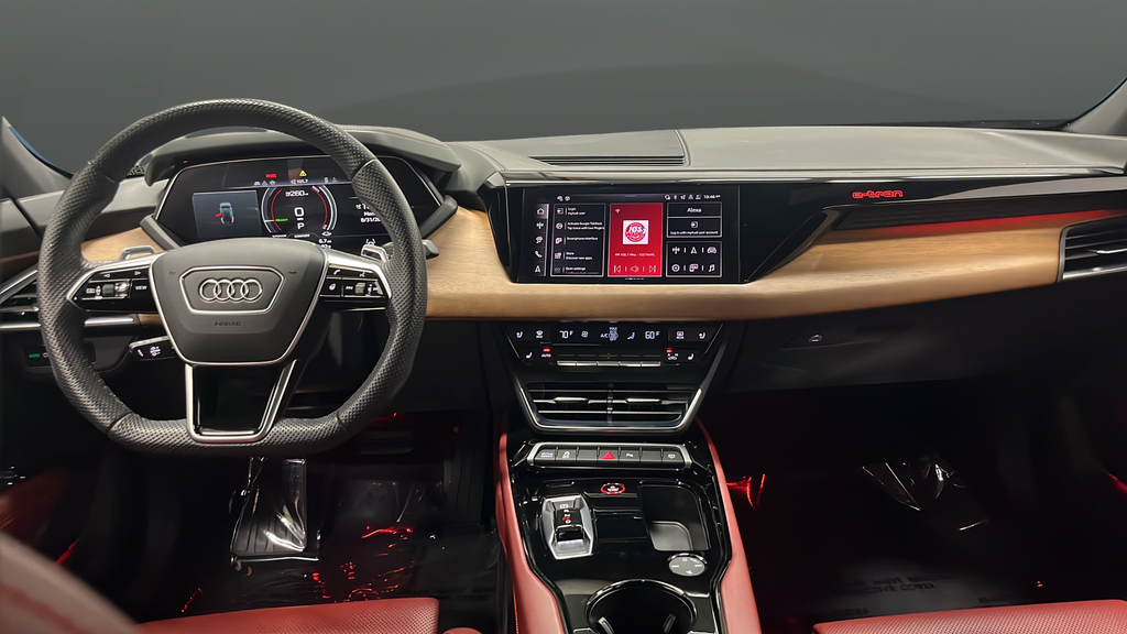 2024 Audi e-tron GT Premium Plus quattro
