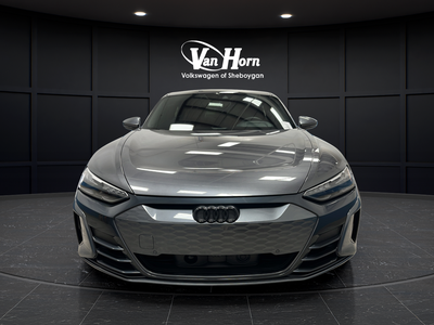 2024 Audi e-tron GT Premium Plus quattro