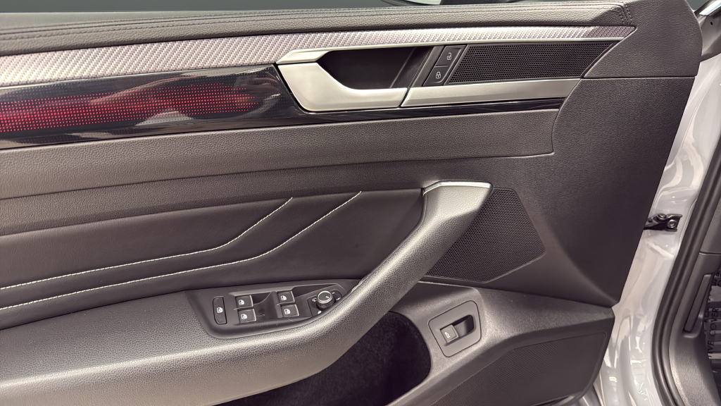 2023 Volkswagen Arteon 2.0T SEL R-Line