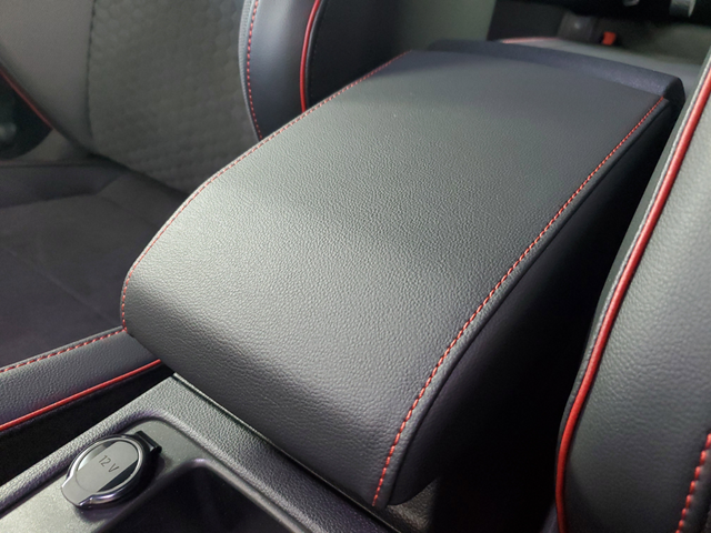2025 Volkswagen Golf GTI 2.0T SE